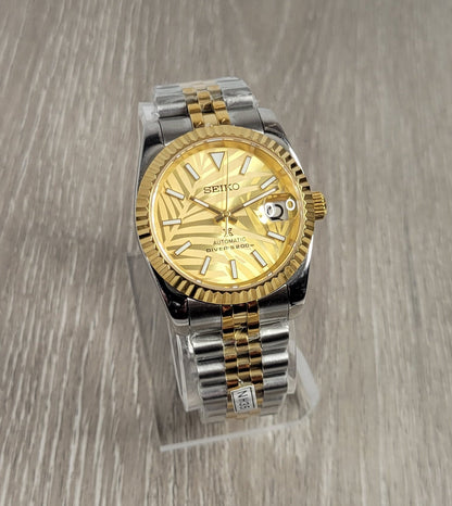 Fluted Two Tone Case Seiko Custom, Gold Palm Dial