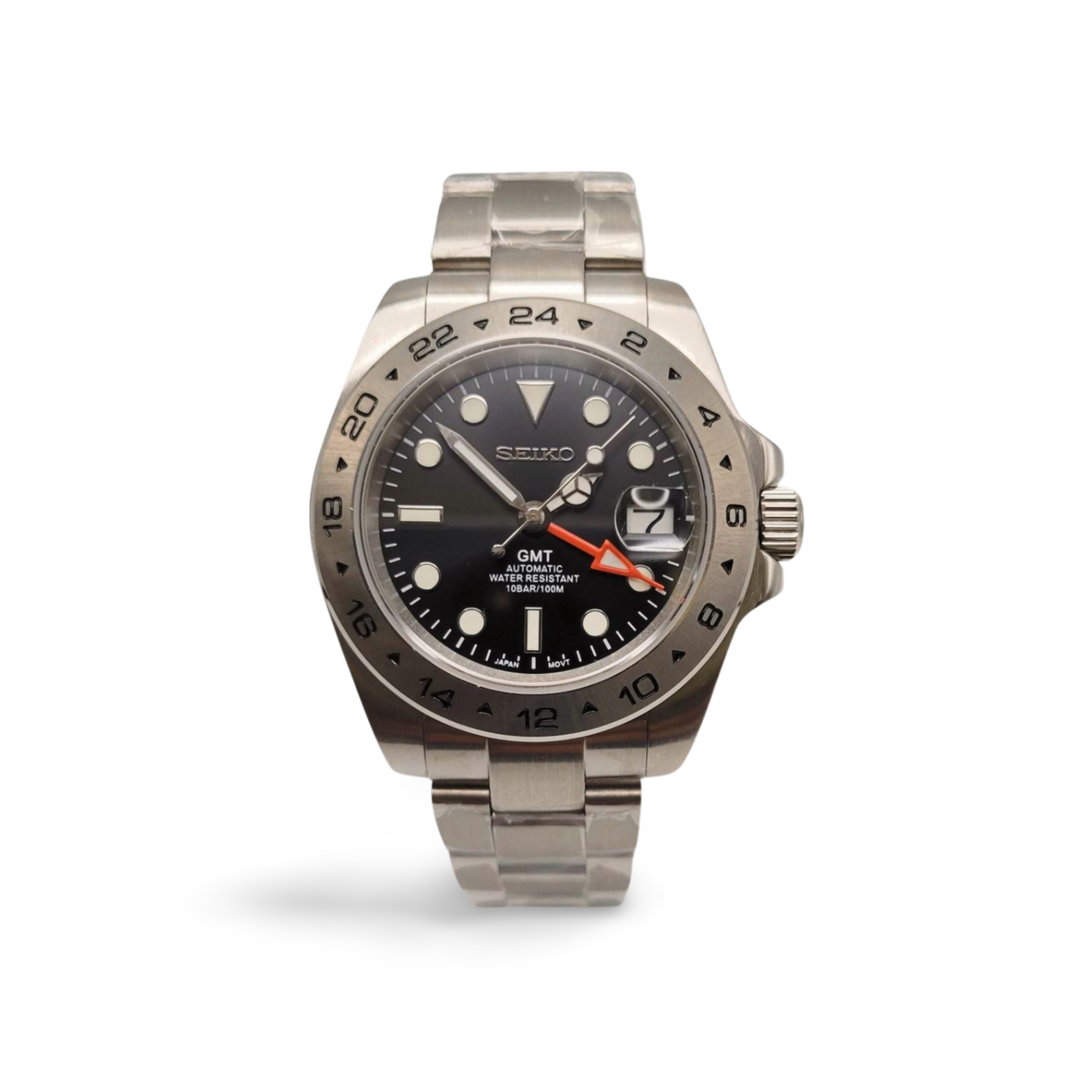 GMT Explorer 2 | Black or White