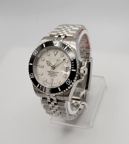 Custom SUB | White /Black