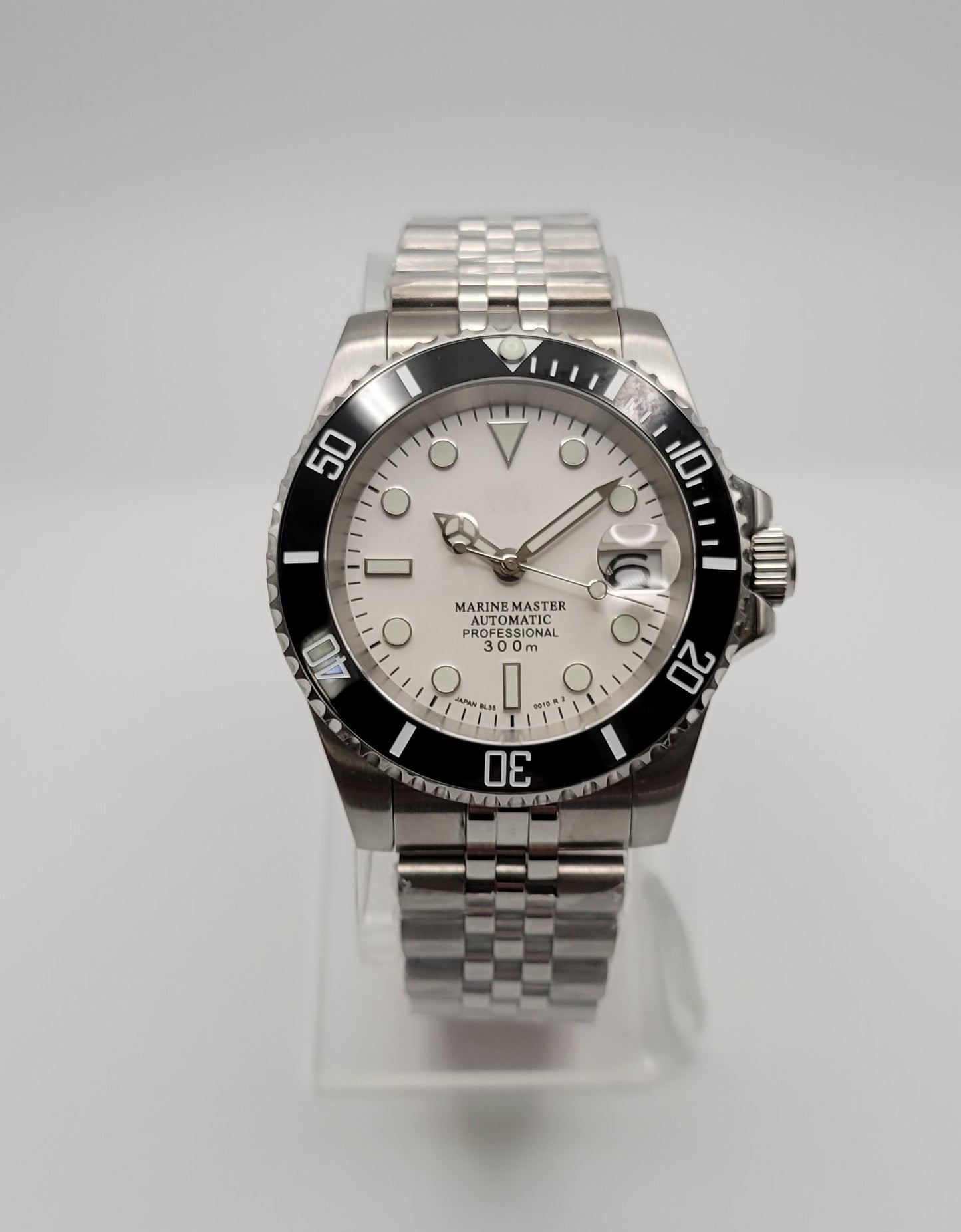 Custom SUB | White /Black