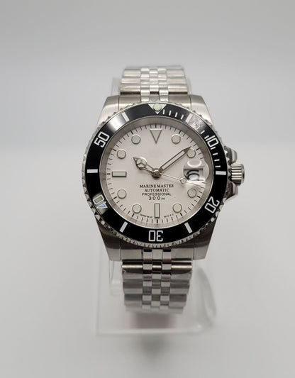 Custom SUB | White /Black