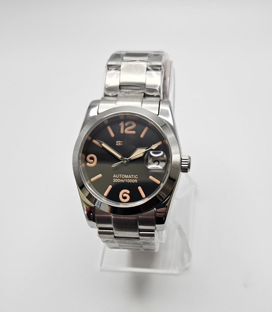 Explorer Classic | Antique Dial With Date