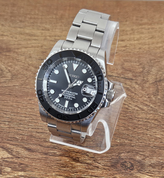 Yacht Style | Black Dial Black Bezel