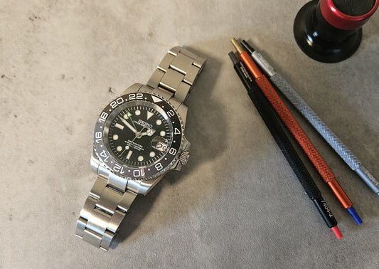 GMT Master | Bruce Wayne