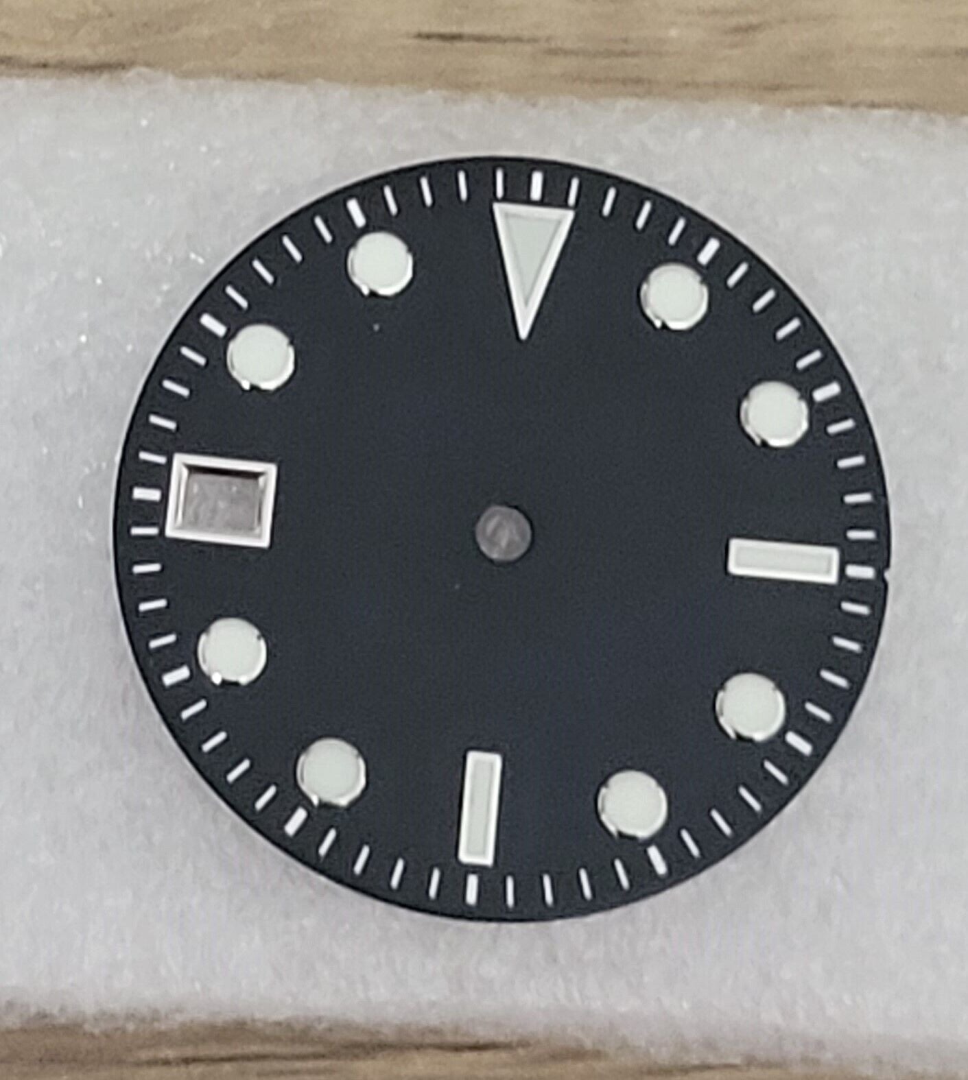 Dial 29.0mm Left Hand Date Position, No Logo for watch moding- BLACK -fits NH35