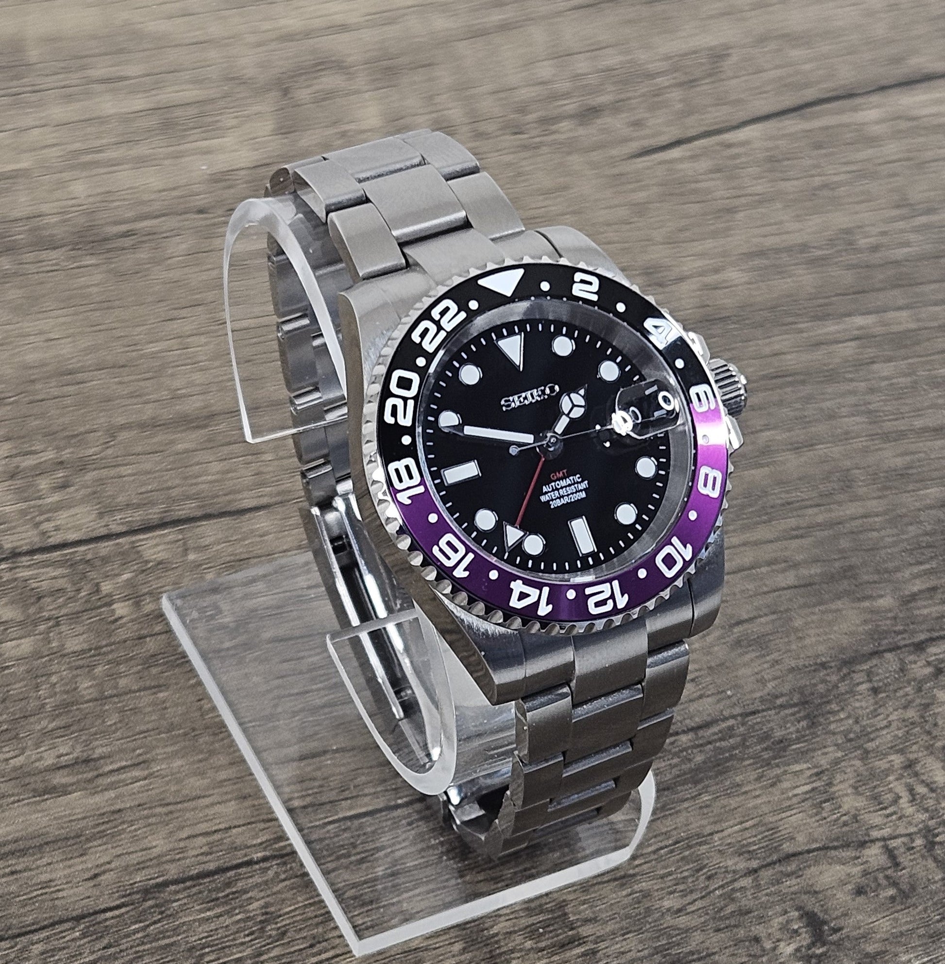 GMT Joker Seiko Custom Mod Watch - Sunshine Custom Watch