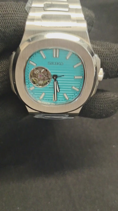 Nautilus | Sky Blue (Open Heart)