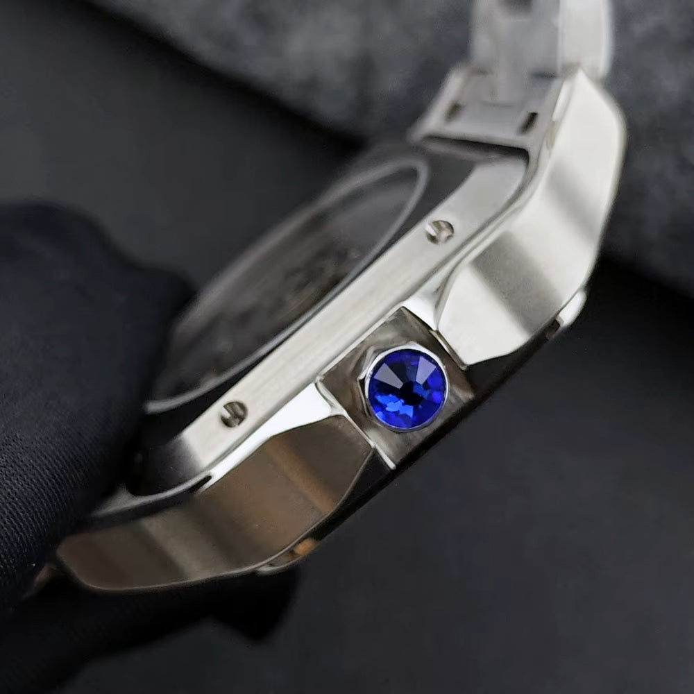Seiko Santos | Black